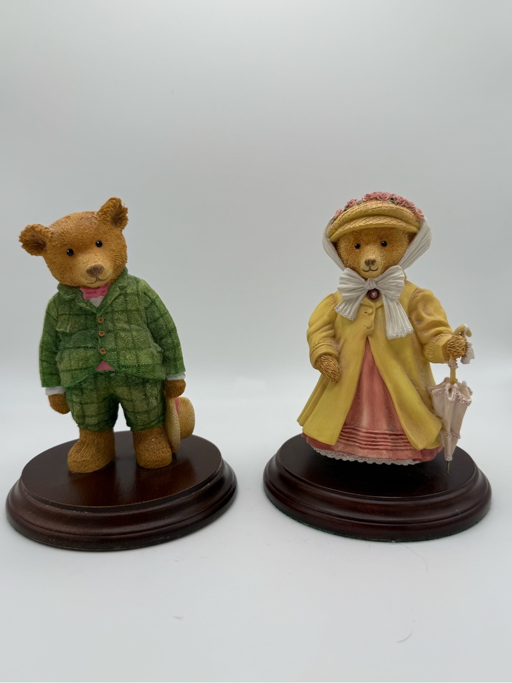 Upstairs Downstairs Bears Vintage-Style Bear Couple Figurine Set